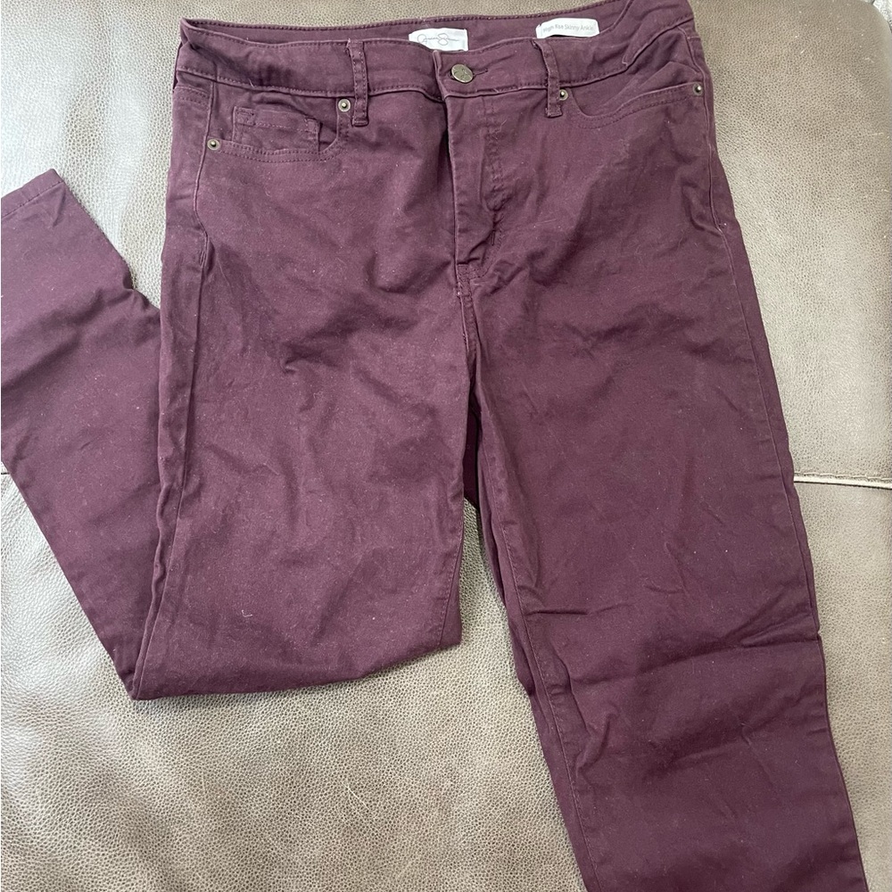 skinny jeans